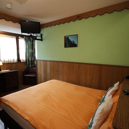 Hotel Meynet Брей-Червиния Экстерьер фото